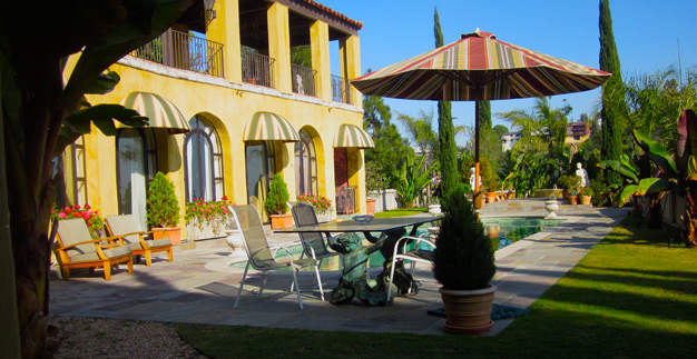 The Villa Sophia, Los Angeles romantic accommodations with private pool and garden